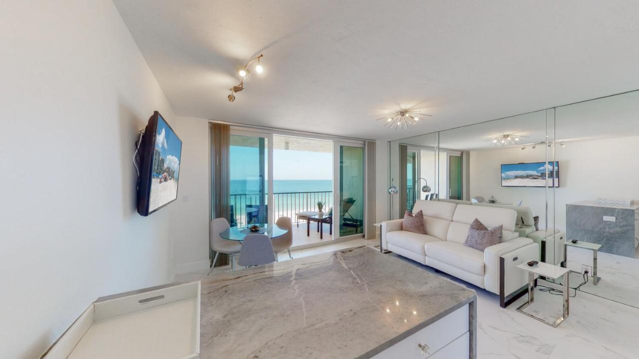 Totally Renovated Beachfront Condo At Apollo! Марко Айленд Экстерьер фото